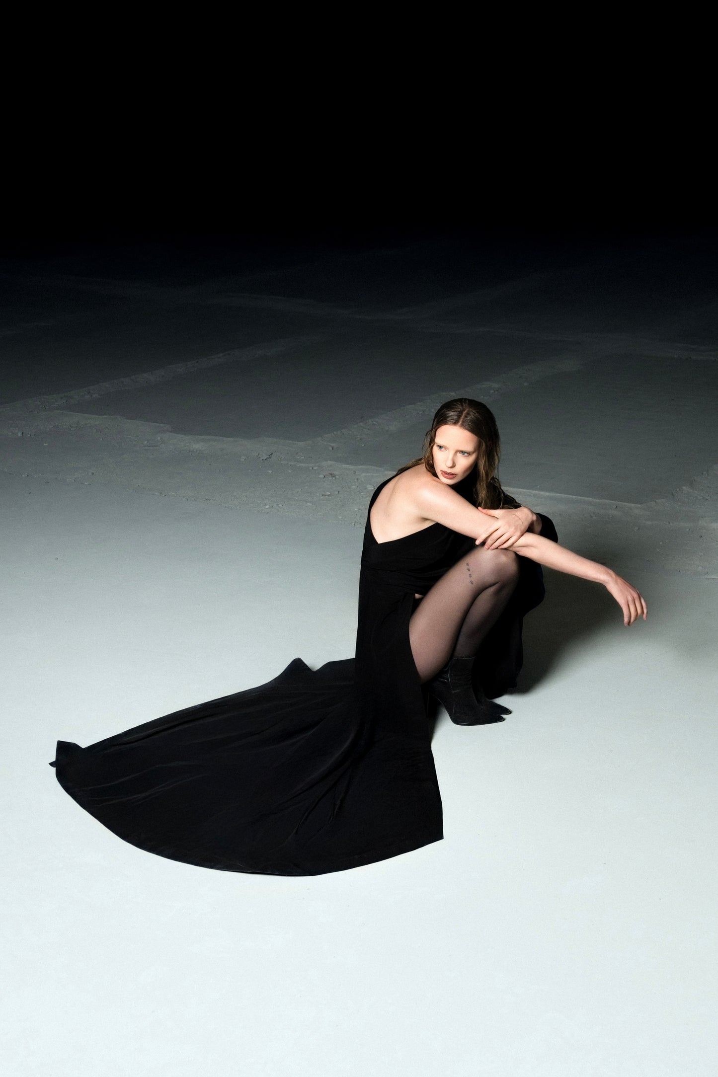 Wrap dress with train | Silk