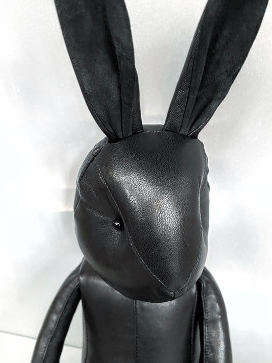 Leather RABBIT | Black