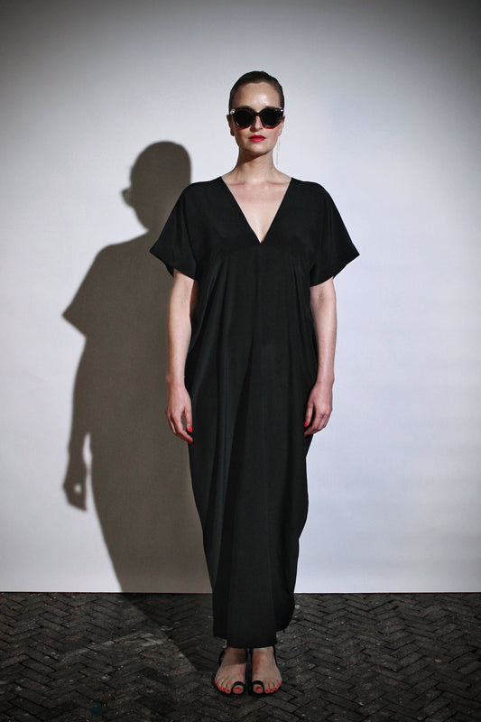 Long deep V kaftan | Silk