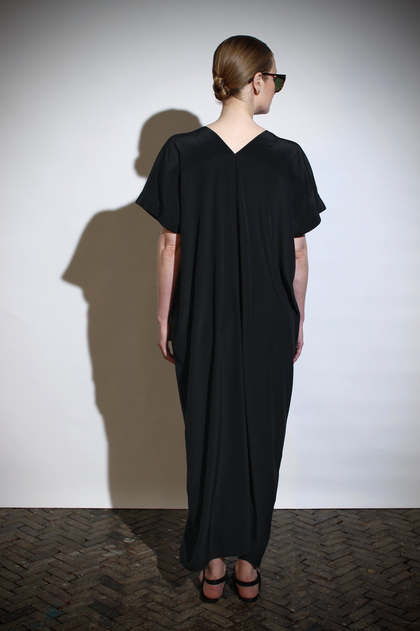 Long deep V kaftan | Silk