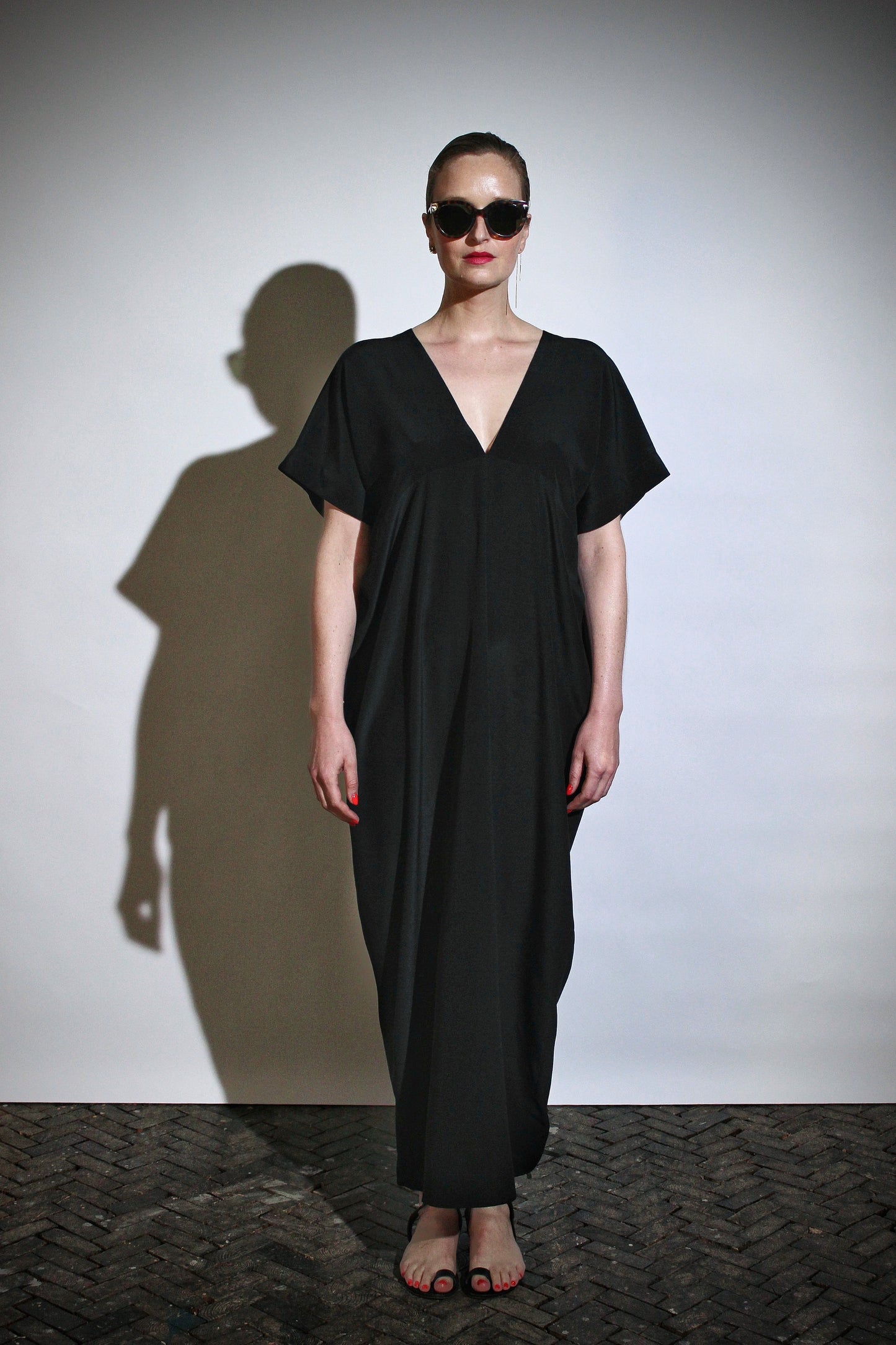 Long deep V kaftan | Silk