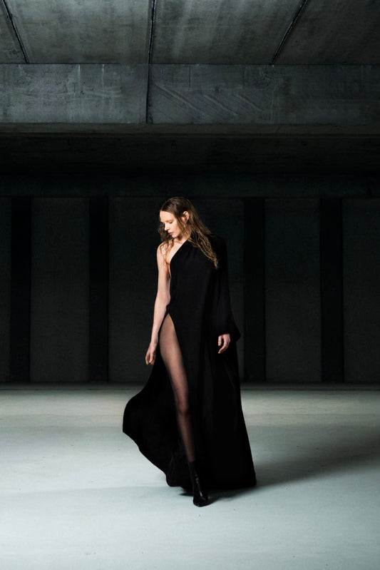 Wrap dress with train | Silk