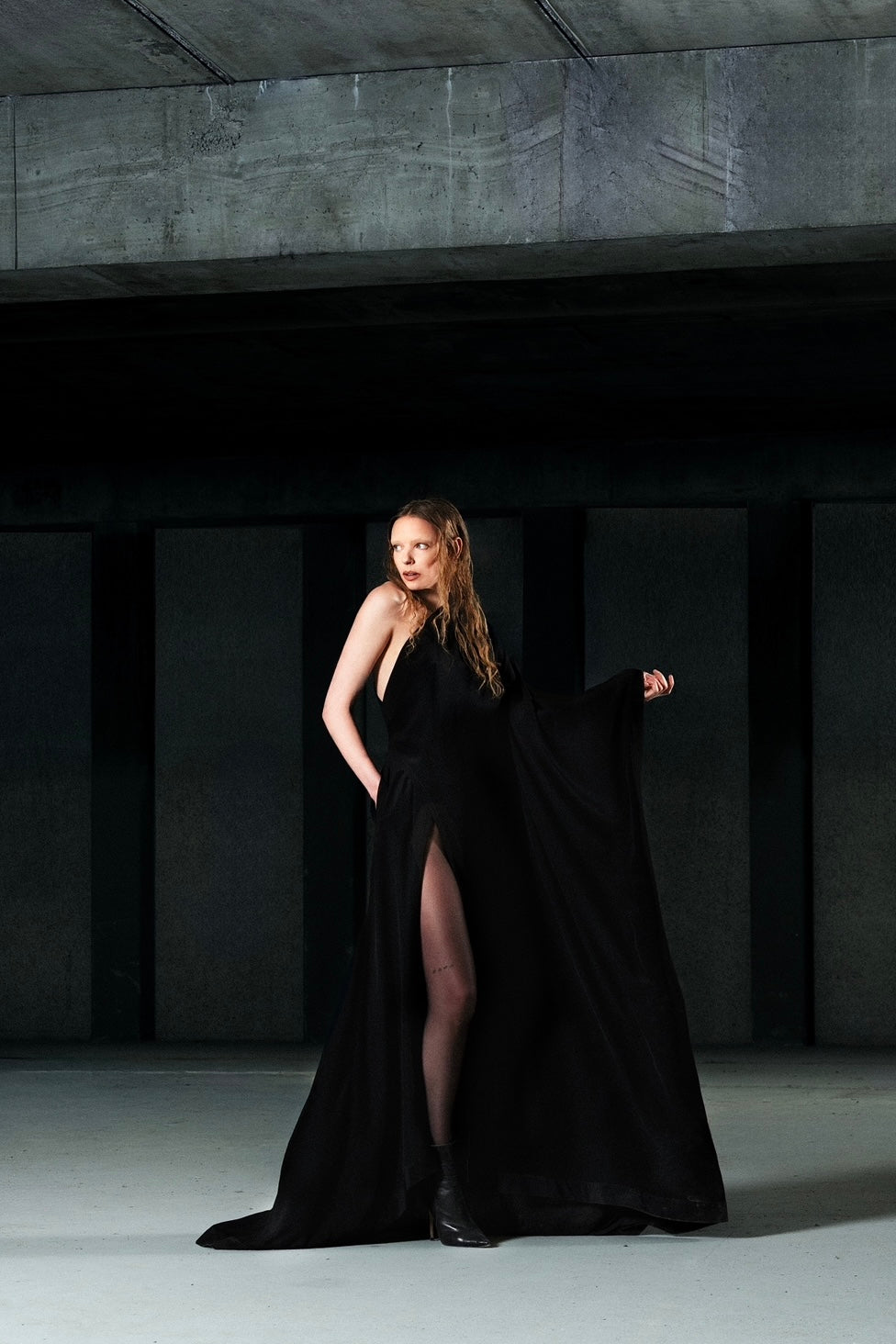 Wrap dress with train | Silk